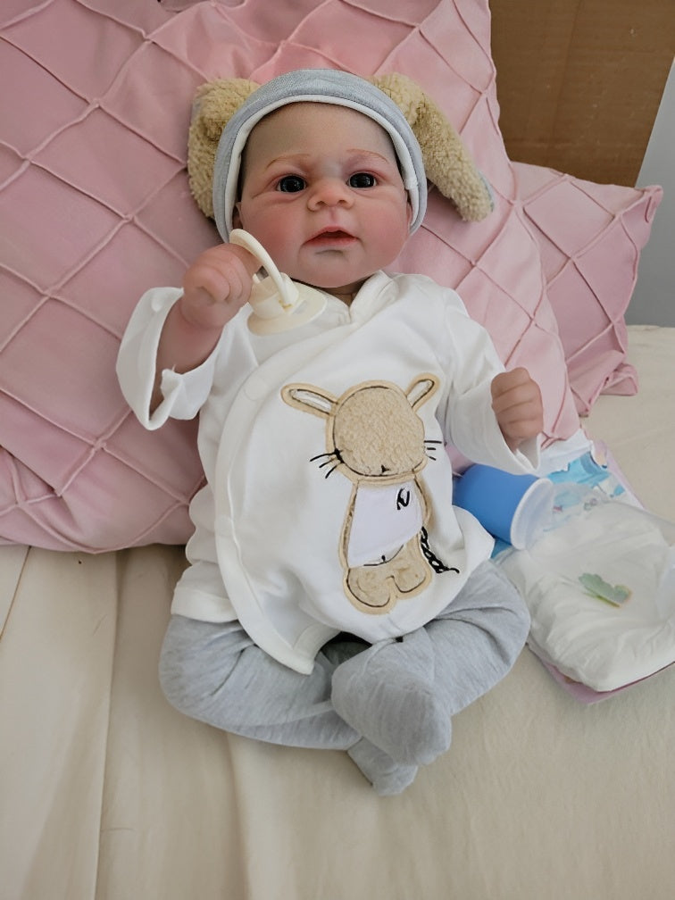 Elijah, adorable poupée reborn en silicone