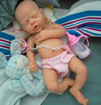 Liam ou Nova, poupées bébé reborn en silicone