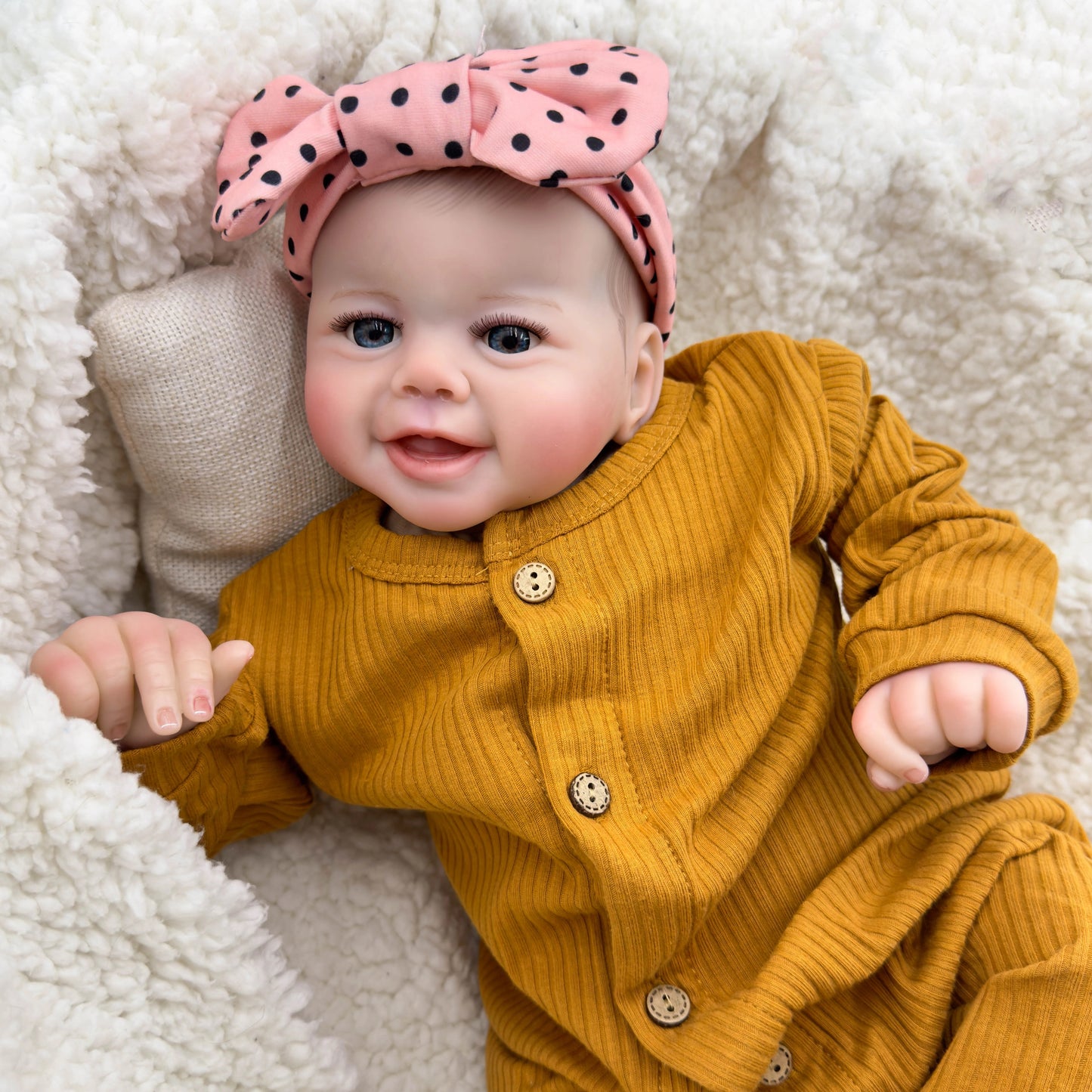 Viviene Reborn Baby Doll Girl