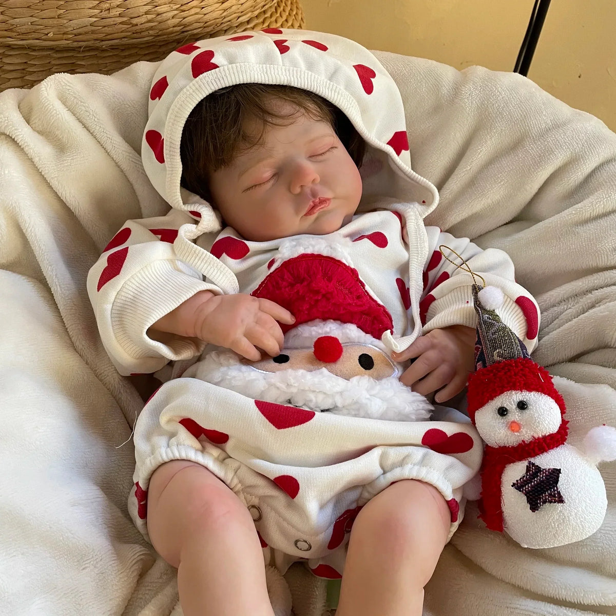 Tessa, poupée bébé reborn 20 pouces | Cheveux bouclés implantés à la main et corps en tissu doux