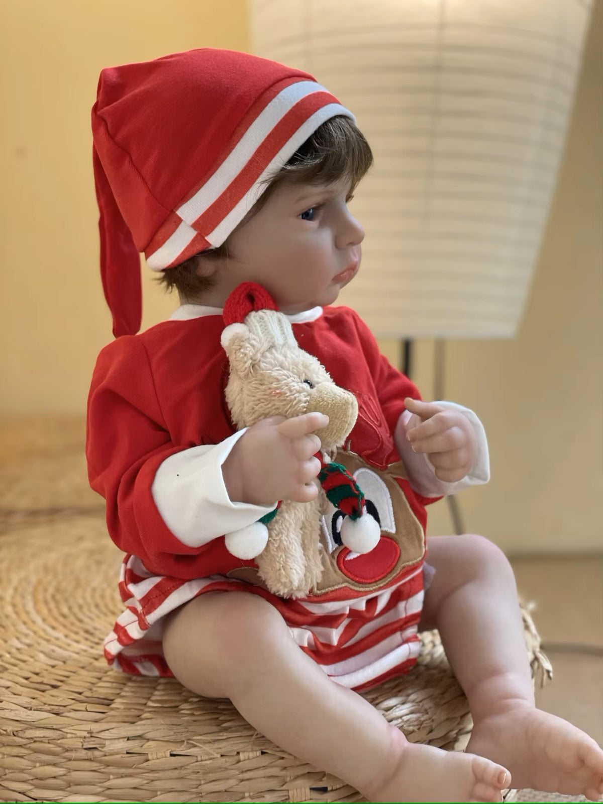 Cameron, poupée bébé reborn fille en robe de Noël