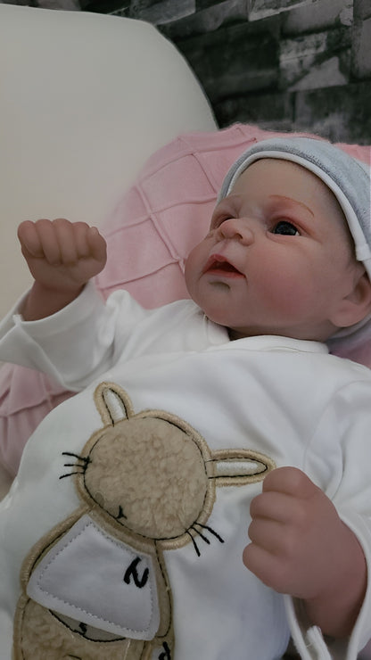 Elijah, adorable poupée reborn en silicone