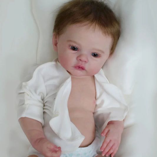 Meadow, poupée bébé prématuré