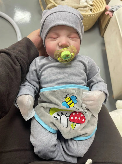 Levii, poupée bébé nouveau-né garçon
