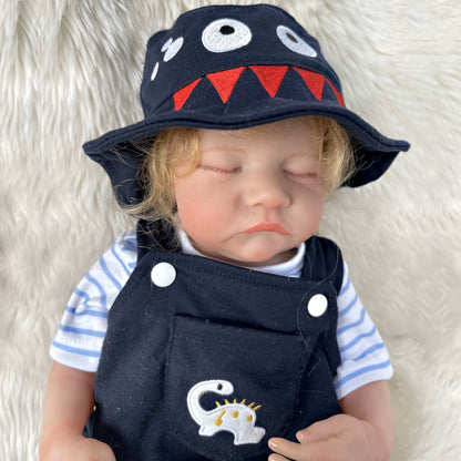 Levi, poupée bébé reborn endormie