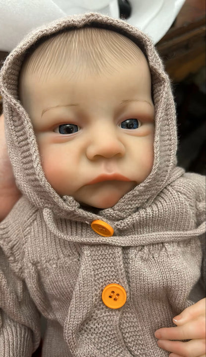Lisa, poupée bébé reborn nouveau-née en silicone