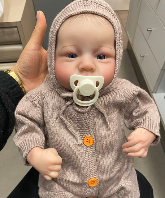 Lisa, poupée bébé reborn nouveau-née en silicone